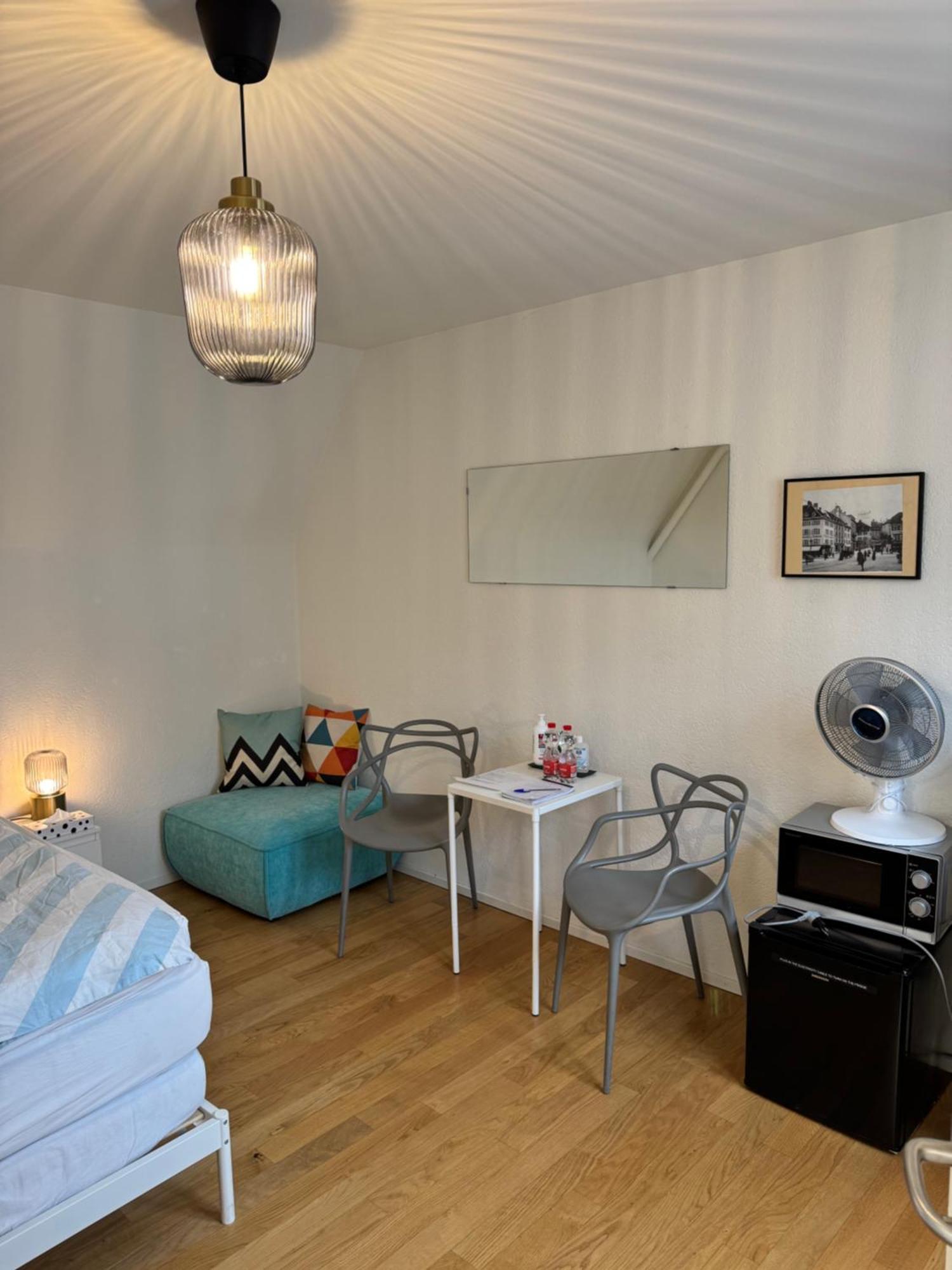 City Center Rooftop Balcony-Studio At Town Hall Βασιλεία Εξωτερικό φωτογραφία